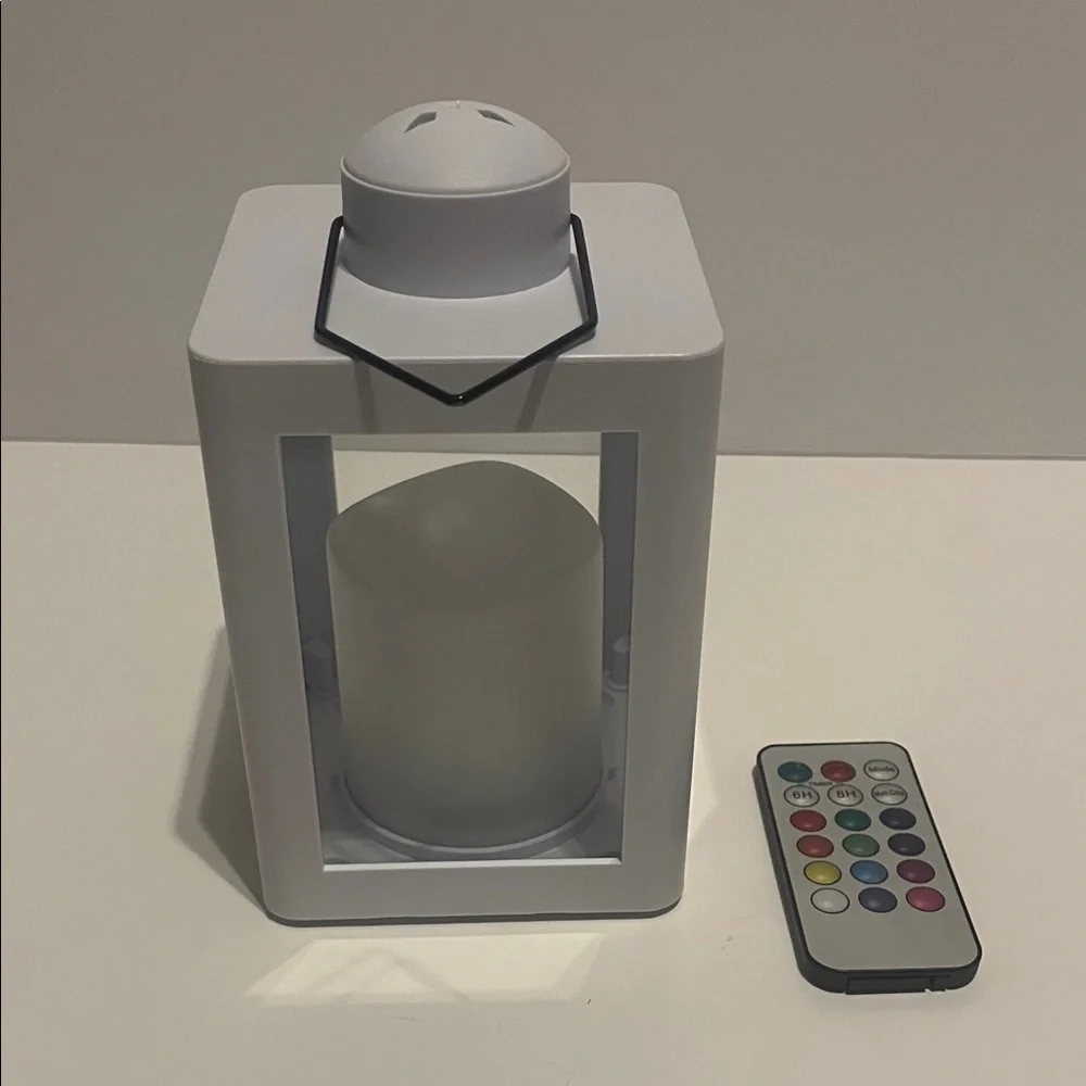 Decorative LED Flame-less Lantern with Remote